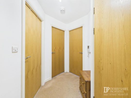 1 Bedroom Apartment - Photo 1
