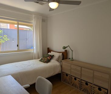 Modbury North - Photo 3