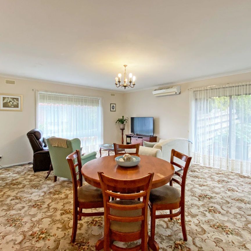 Comfortable Living - Photo 1