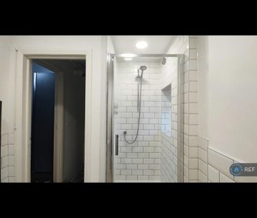 4 bedroom maisonette to rent - Photo 5