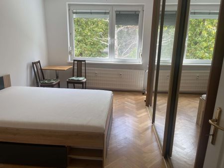Ponúkame na prenájom kompletne zrekonštruovaný 3-izbový byt na Sputnikovej ulici v obľúbenej bratislavskej mestskej časti Ružinov. – Fotografia 3
