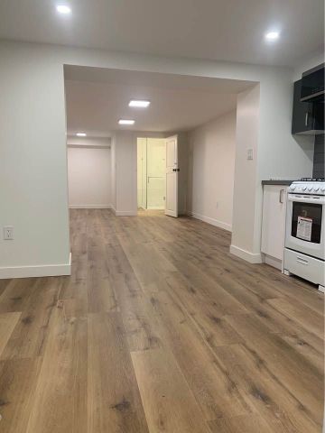 For Lease - 4 Hyfan Court Unit# Lower, Toronto, Ontario - Photo 2