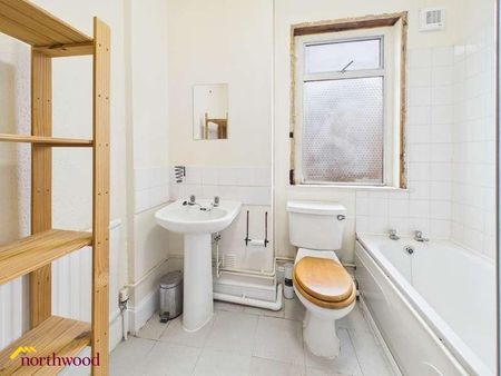 Broughton Road, Banbury, OX16 - Photo 2