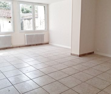 Location Maison 3 pièces 81m² MARMANDE 47200 - Photo 1