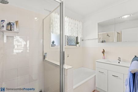 Simple, Spacious & Ready to Enjoy - Photo 5