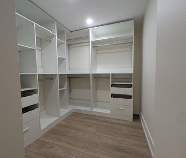 For Lease - 65 Villagewood Court, Vaughan, Ontario - Photo 3