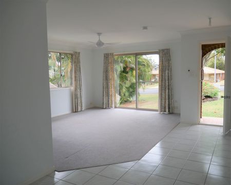 VERY TIDY 3 BEDROOM DUPLEX UNIT IN GOONELLABAH - Photo 5