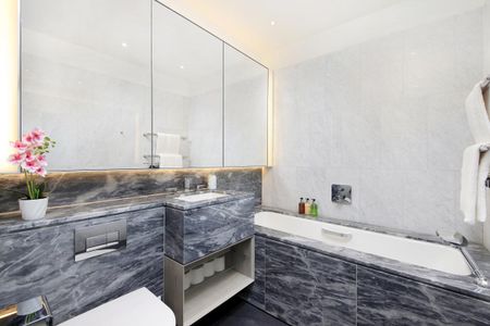 2 bedroom flat in London - Photo 4