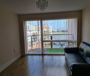 Price £1,200 pcm - Available Now - Furnished - Photo 3