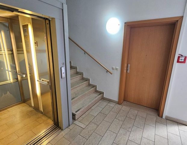 2-Raum-Whg. im Herzen von Leipzig! Lift, Fahrrad-SP vorhanden, SUV-TG mgl. - Photo 1