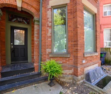 For Lease - 103 Gloucester Street Unit# Bsmt, Toronto, Ontario - Photo 2