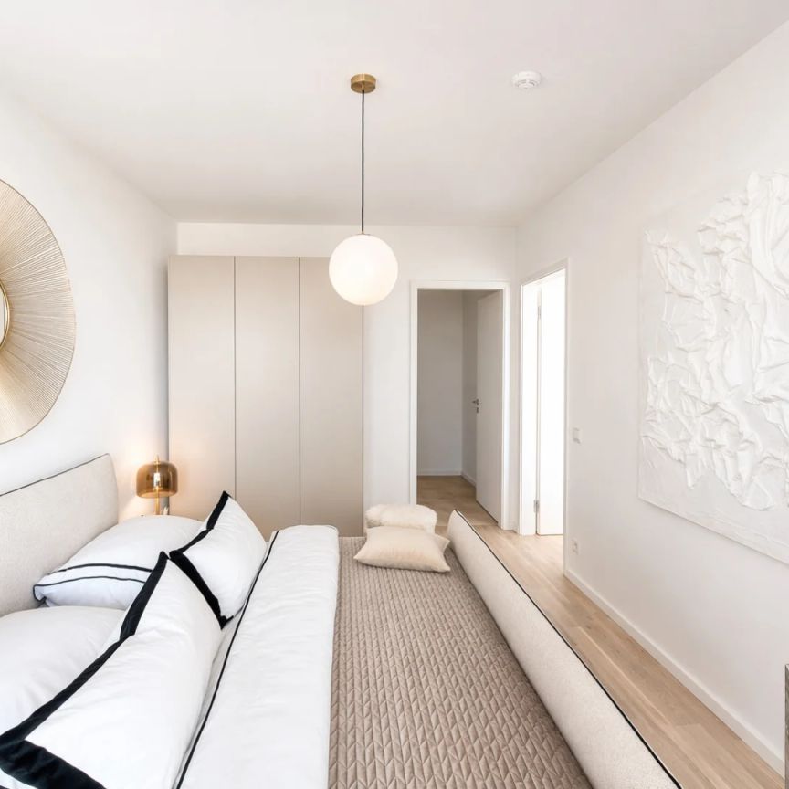 Zwei-Zimmer-Wohnung mit Westausrichtung im DC Tower 2 - Photo 1