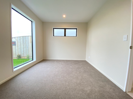 87 Faringdon Boulevard, Rolleston - Photo 1