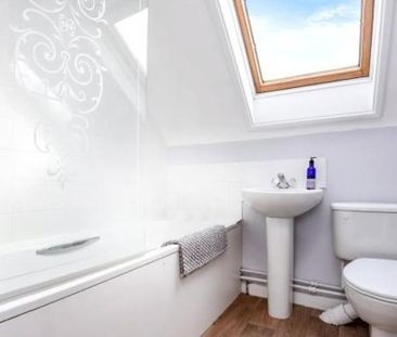 2 bedroom terraced house to rent - Photo 5