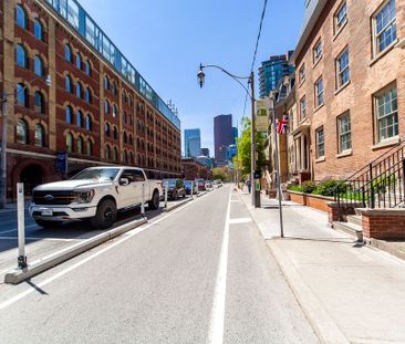 For Lease - 330 Adelaide Street Unit# 1103, Toronto, Ontario - Photo 1