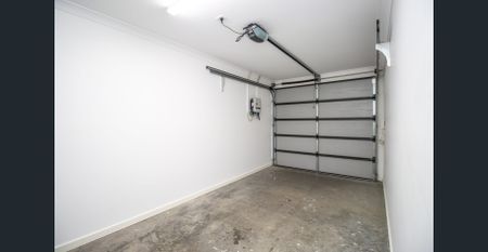 Stylish, Secure & Low-Maintenance Living in the Heart of Reynella! - Photo 4