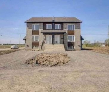 Beaux 4 1/2 rue Lasselle - Huntingdon - Photo 4