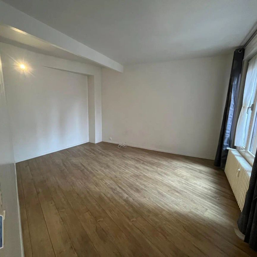 Appartement à louer 3 pièces 100m² - Photo 1