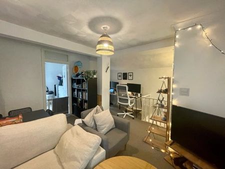 Waterloo Road, Southampton - Photo 3