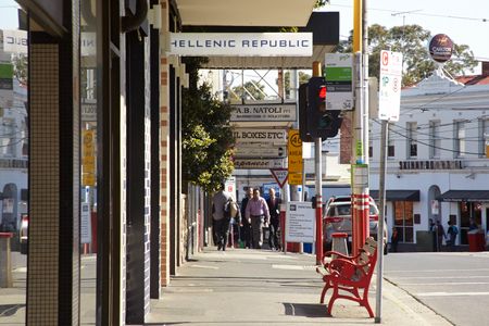 1/12 Stawell Street, Kew VIC 3101 - Townhouse For Rent | Domain - Photo 3