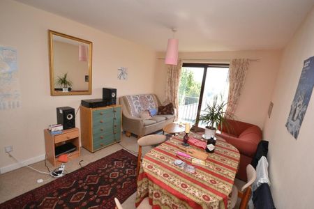 2 bedroom house share to rent - Photo 2