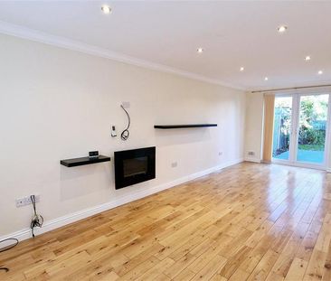 3 bedroom detached house to rent - Photo 2