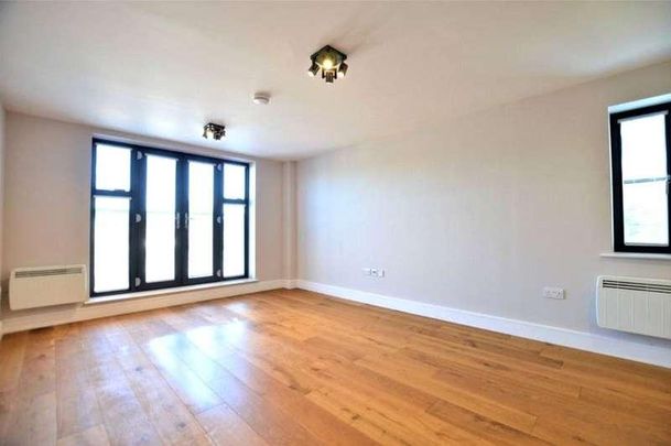 Cedar House, Cedar Lane, Camberley, GU16 - Photo 1