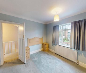 4 bedroom semi-detached house to rent - Photo 4