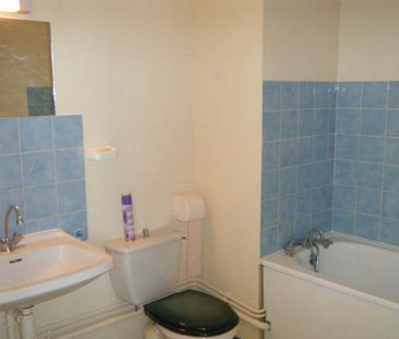 Location Appartement 1 pièce 29m² BESANCON 25000 - Photo 2