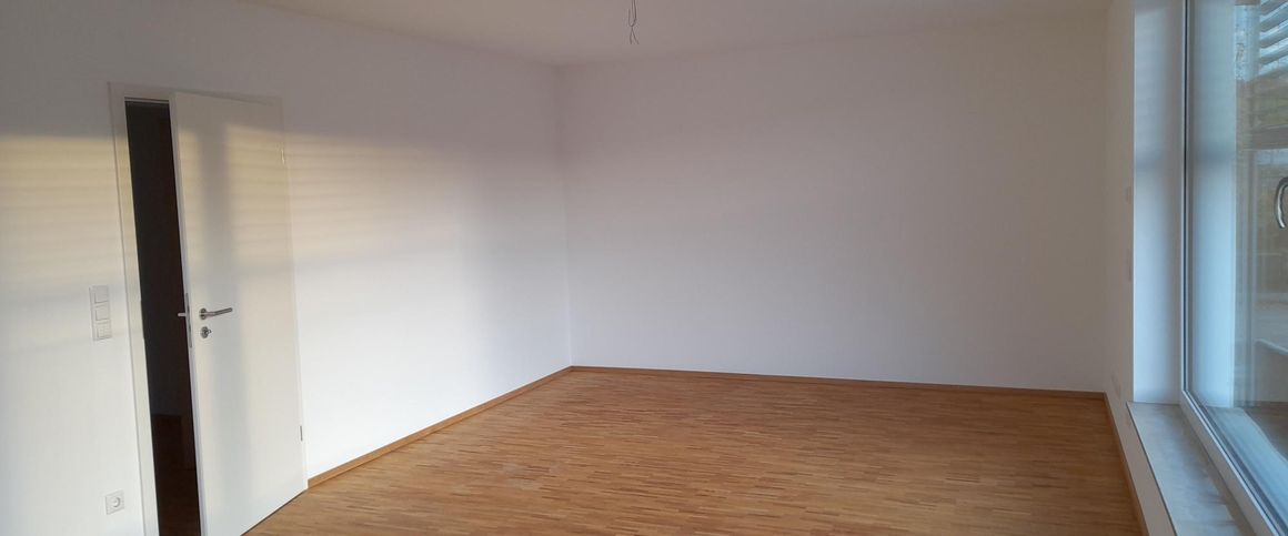 Erstbezug 2 Zimmer Wohnung in 93049 Regensburg Großprüfening zu vermieten - Photo 1