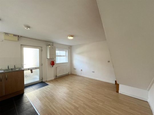 1 bedroom terraced house to rent - Photo 1
