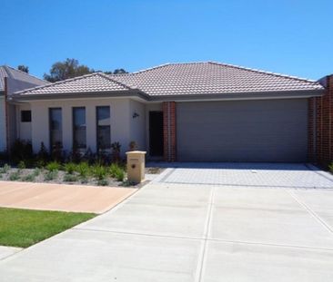 4/38 Heritage Park Drive, Baldivis, WA 6171 - Photo 2