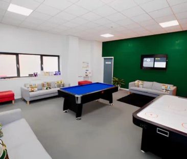 5 Bed Cluster Ensuite - Photo 1