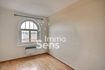 Location appartement - Lille Centre - Photo 2