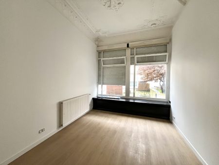 Location Appartement 1 pièce 33m² TOURCOING 59200 - Photo 4