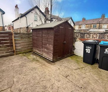 2 bedroom terraced house to rent - Photo 4