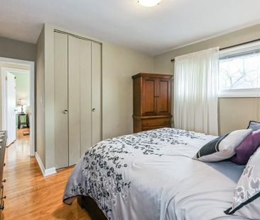 For Lease - 158 Fennell Avenue, Hamilton, Ontario - Photo 4