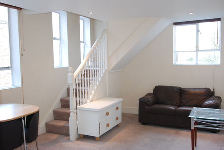 1 Bed Flat, Balham High Road, SW12 - Photo 3