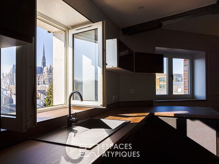Duplex esprit loft vue cathédrale - Photo 3