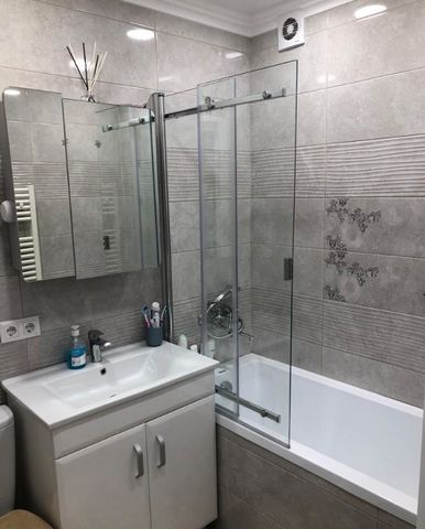 Garsoniera in zona Universitate - Fotografie 5