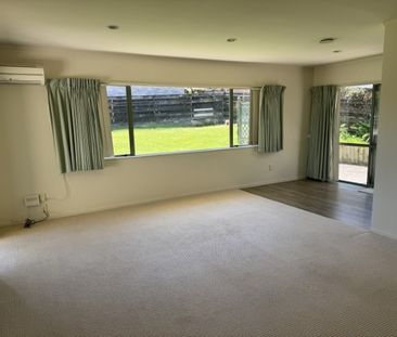 Handy Location - Judea - Photo 4