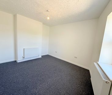 Wyndham Street, Yeovil, Somerset - Photo 3
