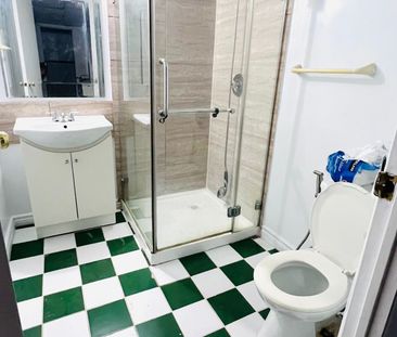 For Lease - 29 Penzance Drive, Toronto, Ontario - Photo 3