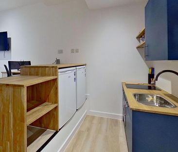 Studio to rent - Photo 4