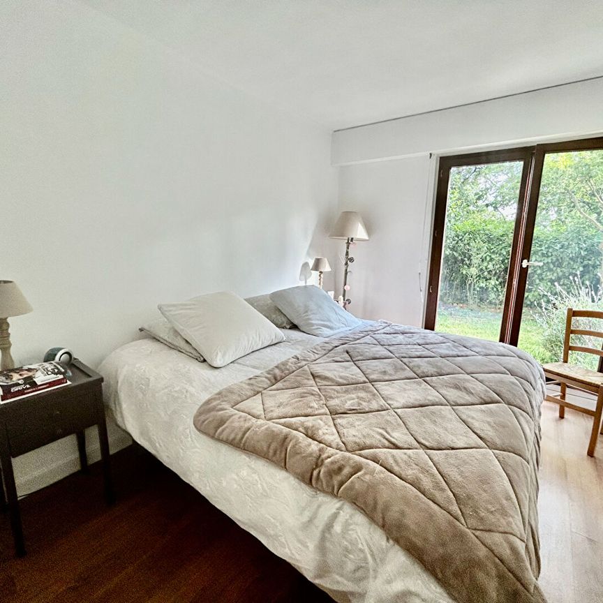 Appartement Versailles 5 Pièces 105.73 m2 Jardin - Photo 1
