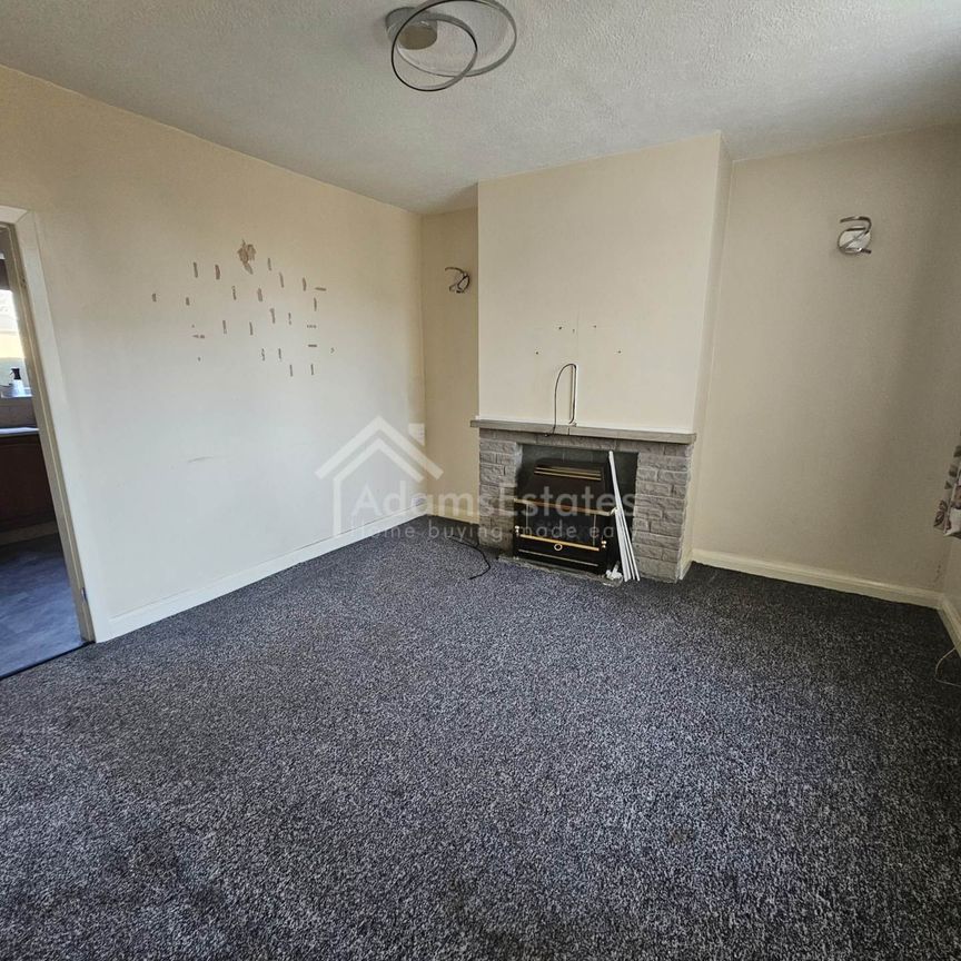 Price £1,000 pcm - Available Now - Unfurnished - Photo 1