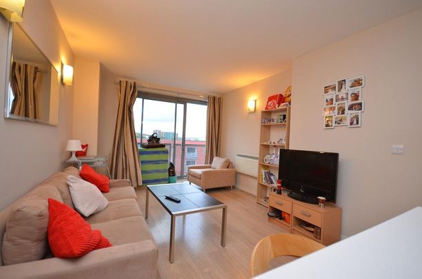 1 bedroom flat to rent - Photo 1