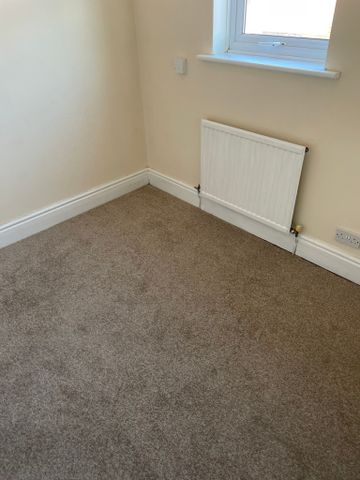 2 Bedroom HOUSE, Chester - Photo 4