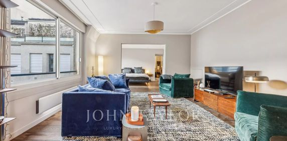 Appartement à louer Paris 8Ème, Paris Rive Droite, France3 500 EUR / Mois - Photo 2