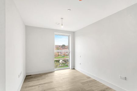 3 bedroom apartment to rent - Photo 5